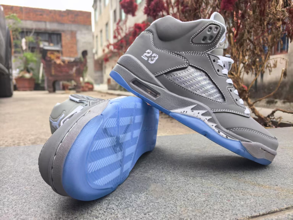 Air Jordan 5 Retro ‘Wolf Grey’ (2026)