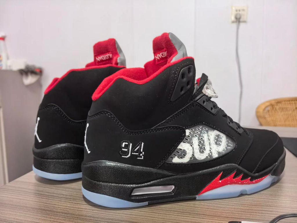 Air Jordan 5 Retro Supreme "Black" (2015)