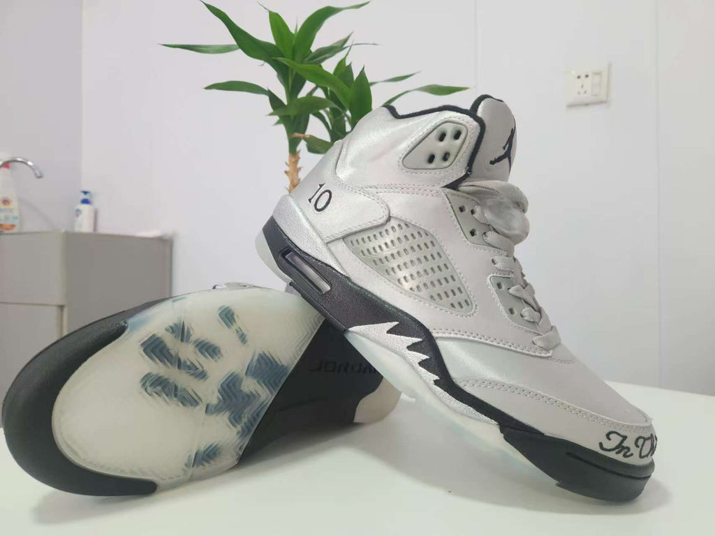 Wmns Air Jordan 5 Retro "Wings"