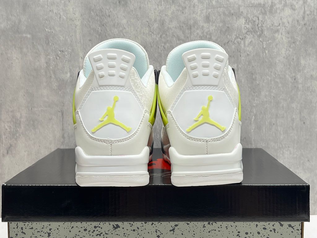 Air Jordan 4 Retro ‘White Lemon’