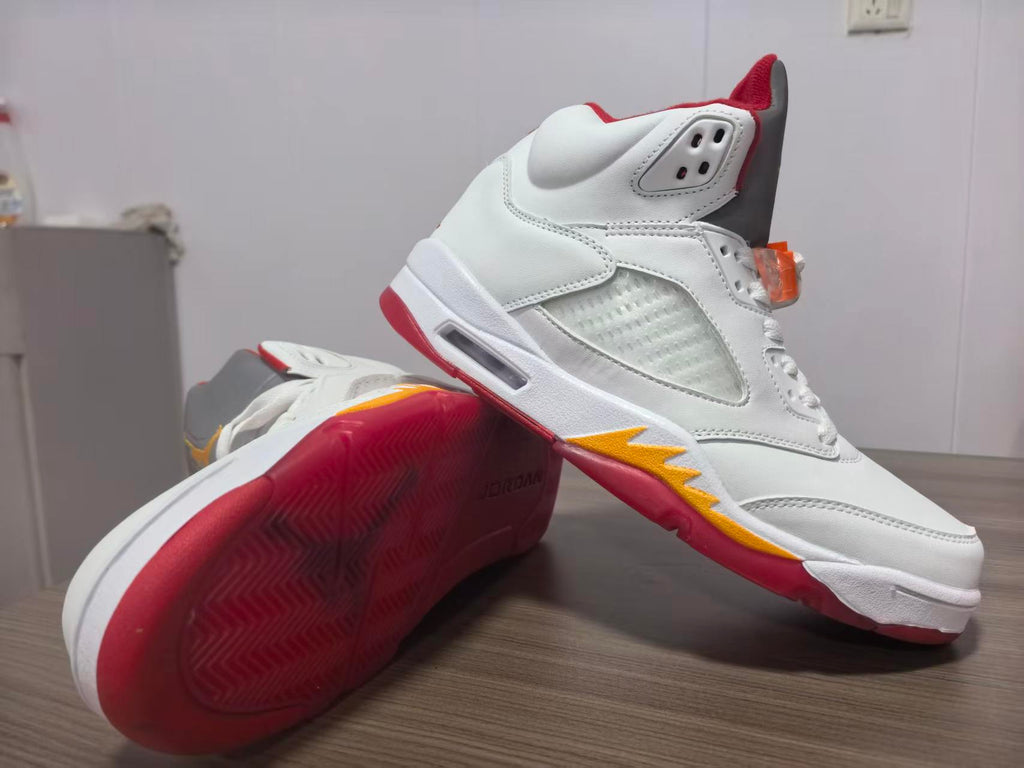 (WMNS) Air Jordan 5 Retro 'White Sunset'