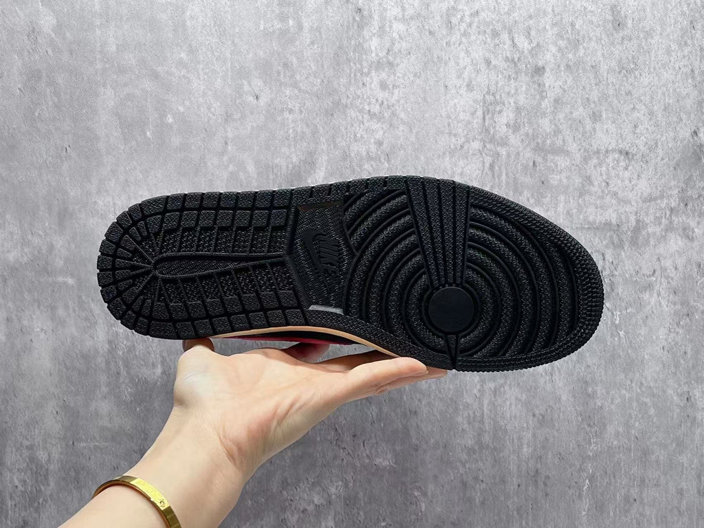 Air Jordan 1 Retro Low OG "Black & Red"