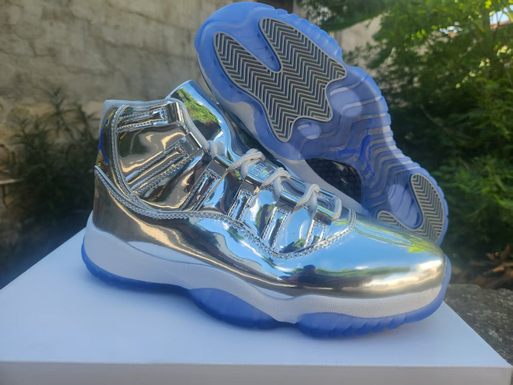 Air Jordan 11 Retro 'Metallic Silver'
