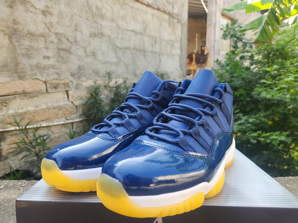 Air Jordan 11 Style 06 – Midnight Navy / Yellow