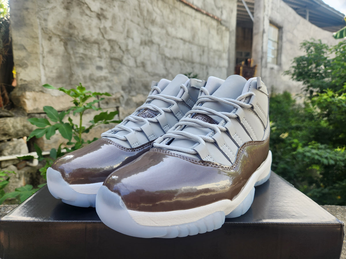 Air Jordan 11 Retro 'Cool Grey' (2021)(Man)