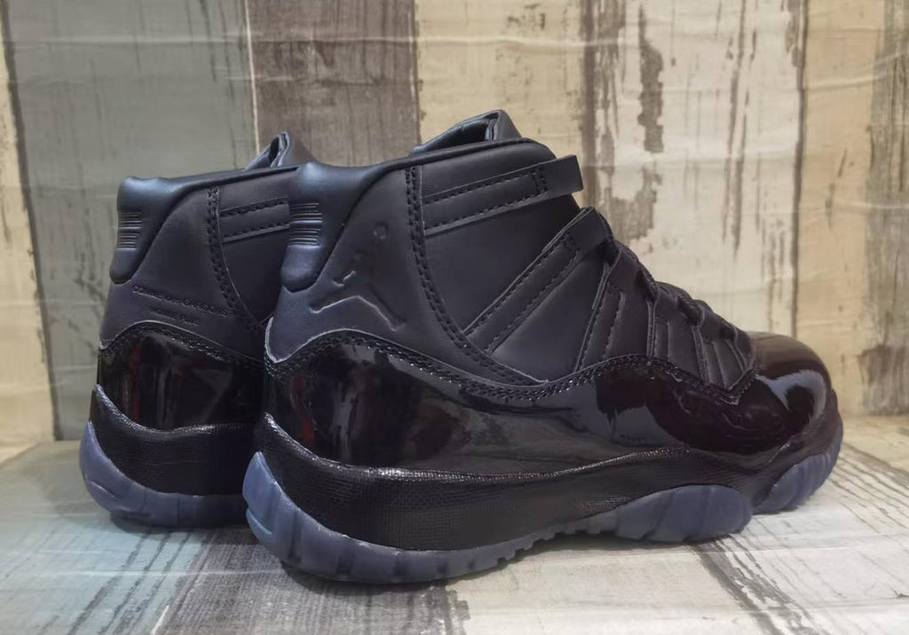 Air Jordan 11 Retro x Comme des Garçons Homme Plus 'Black' (2026)