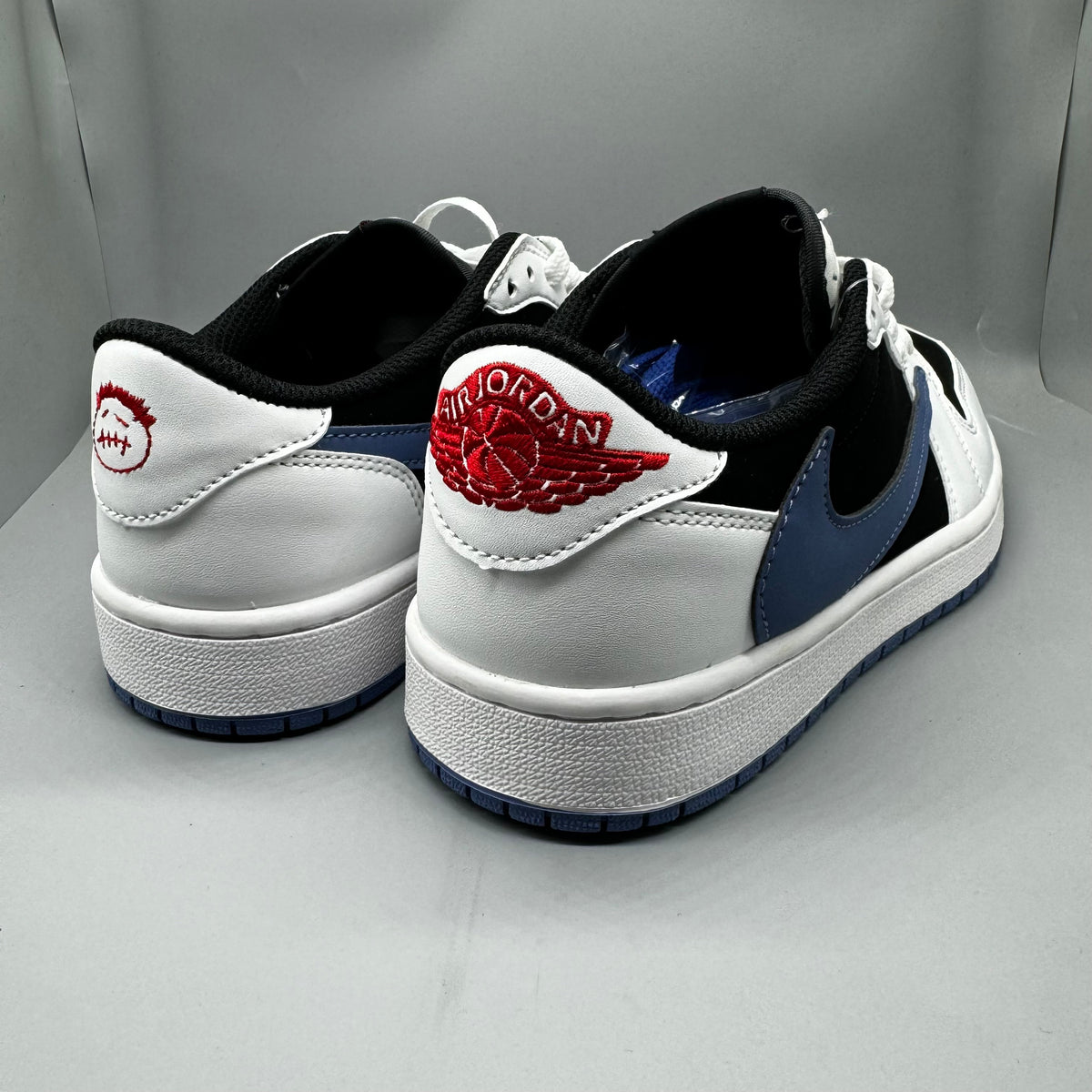 Air Jordan 1 Low x Travis Scott "Black Navy" Custom (2024)
