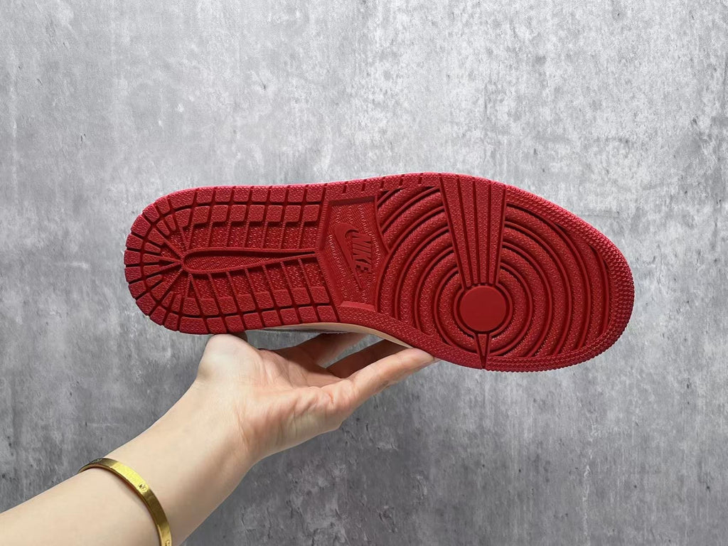 Air Jordan 1 Retro High ‘Rare Air Sail Cinnabar’ (W)
