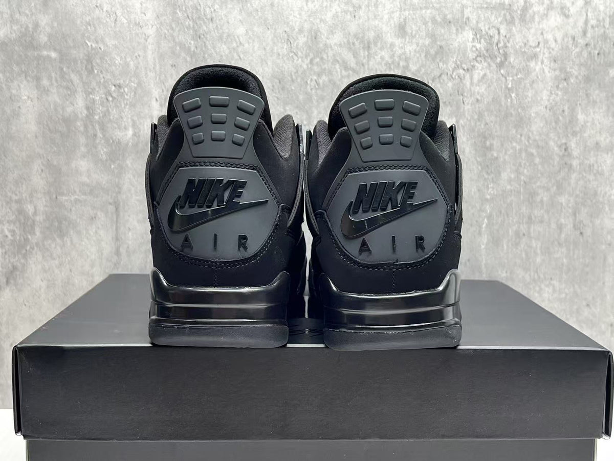 Air Jordan 4 ‘Black Cat’ (2025)