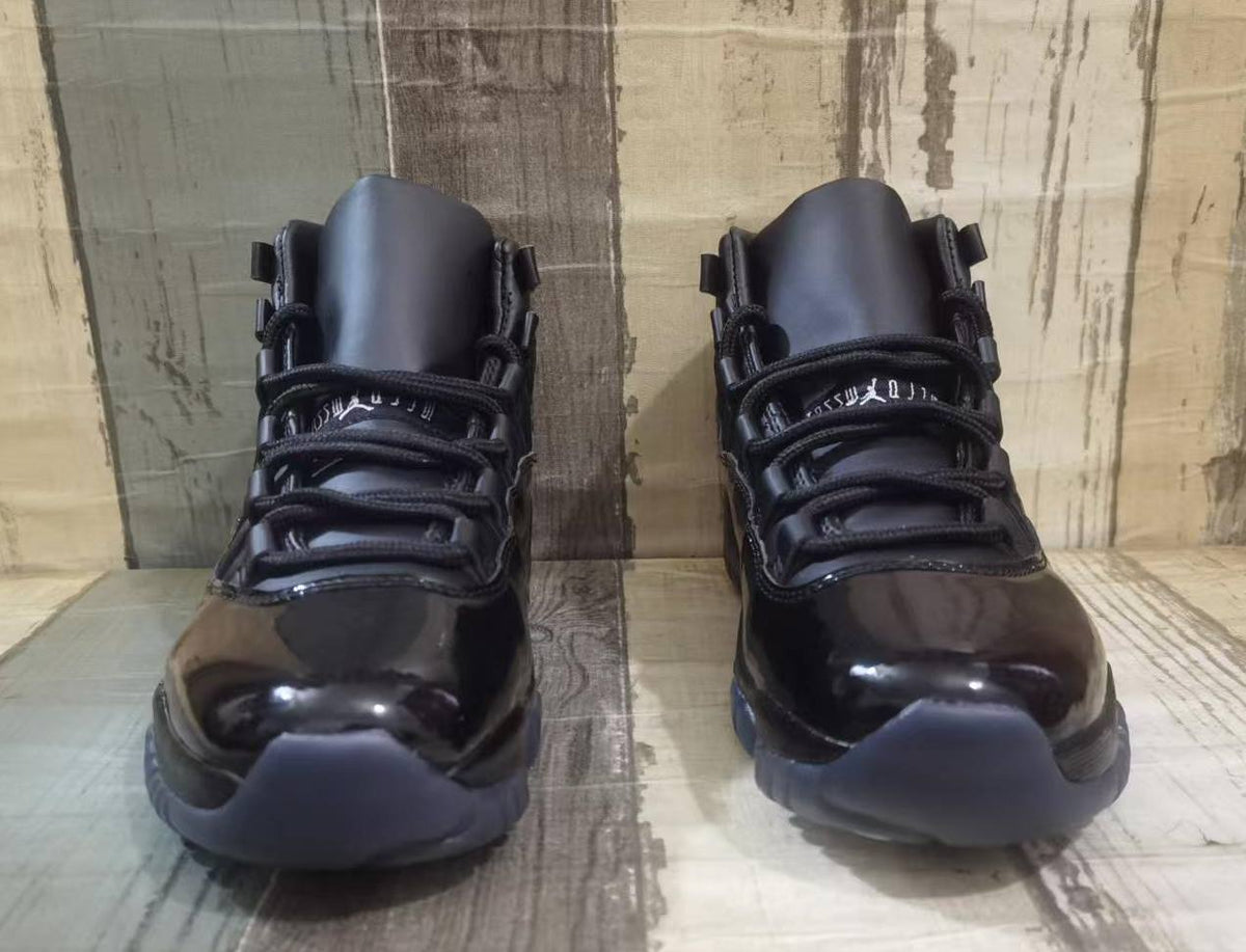 Air Jordan 11 Retro x Comme des Garçons Homme Plus 'Black' (2026)