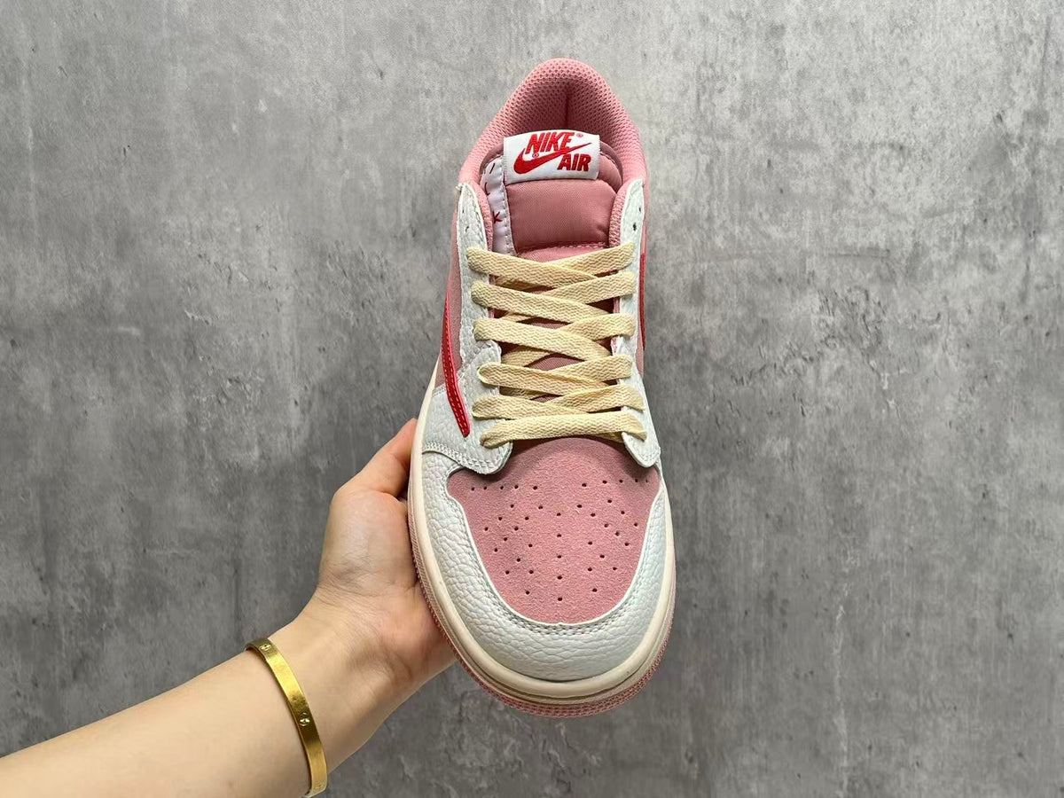 Air Jordan 1 Low OG x Travis Scott 'Shy Pink'