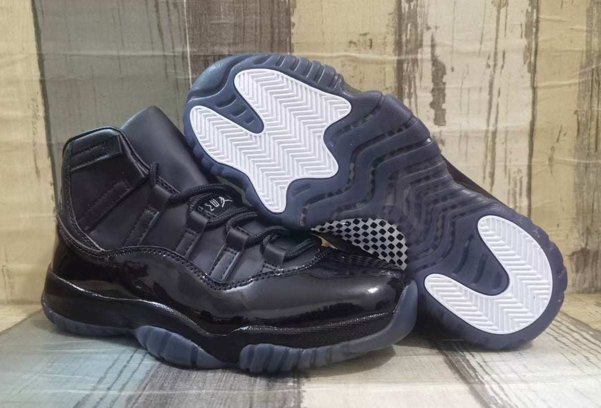 Air Jordan 11 Retro x Comme des Garçons Homme Plus 'Black' (2026)
