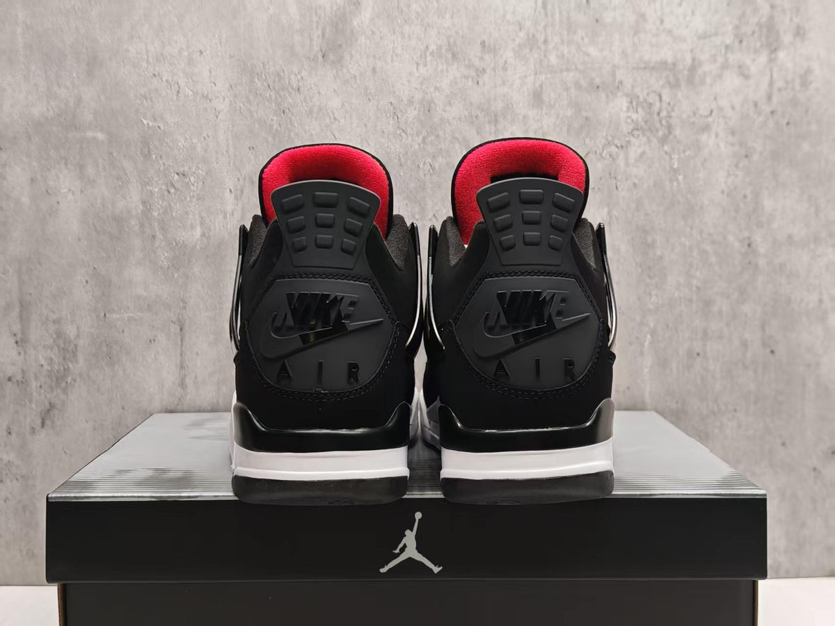 Air Jordan 4 Retro 'Black/White/Red'