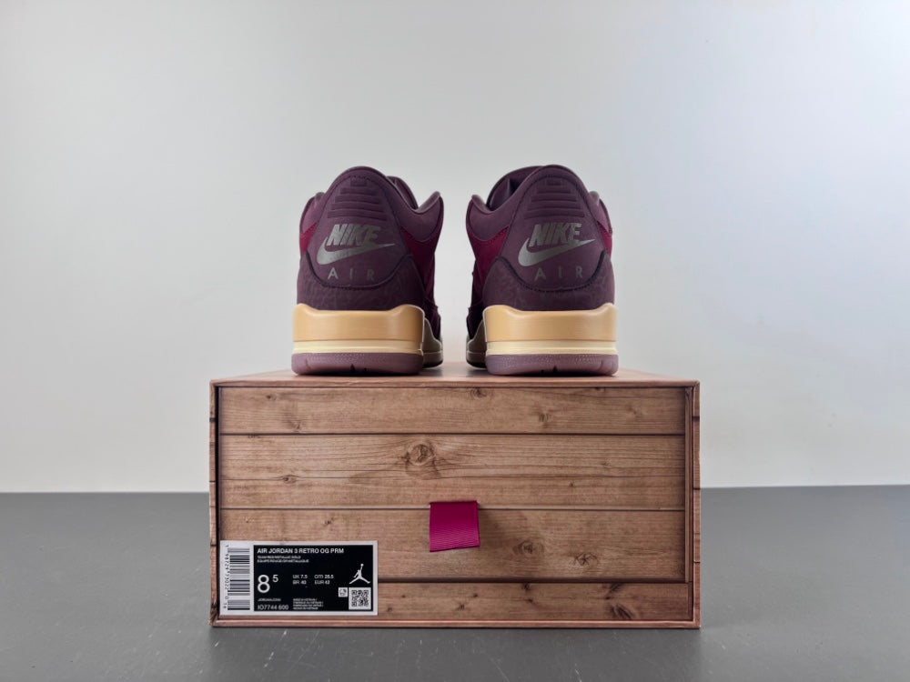 Air Jordan 3 Retro PRM Bin23 – Team Red / Coconut Milk / Metallic Gold