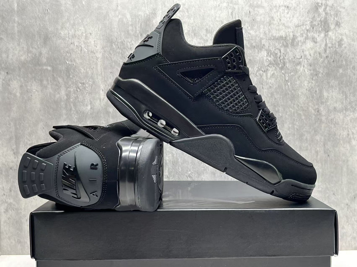 Air Jordan 4 ‘Black Cat’ (2025)