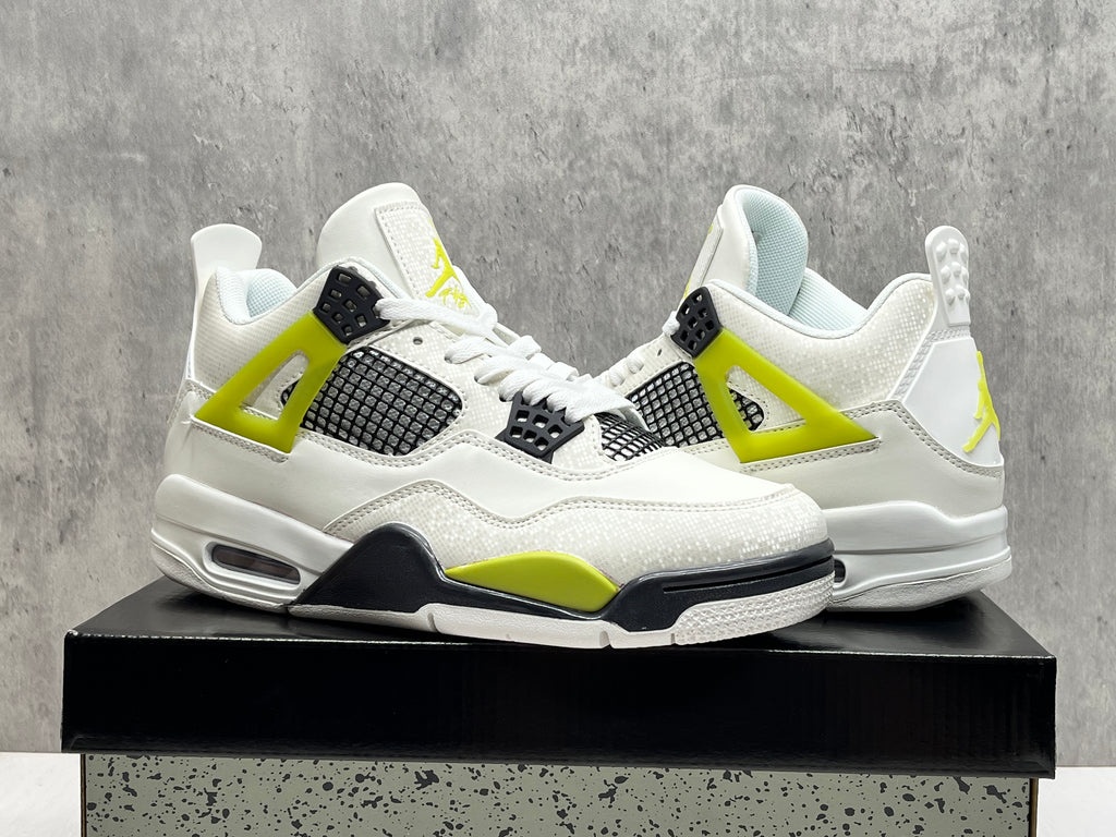 Air Jordan 4 Retro ‘White Lemon’