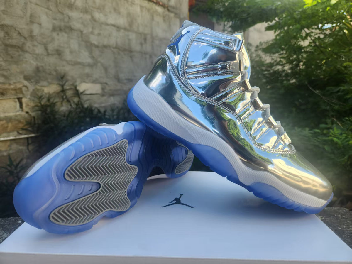 Air Jordan 11 Retro 'Metallic Silver'