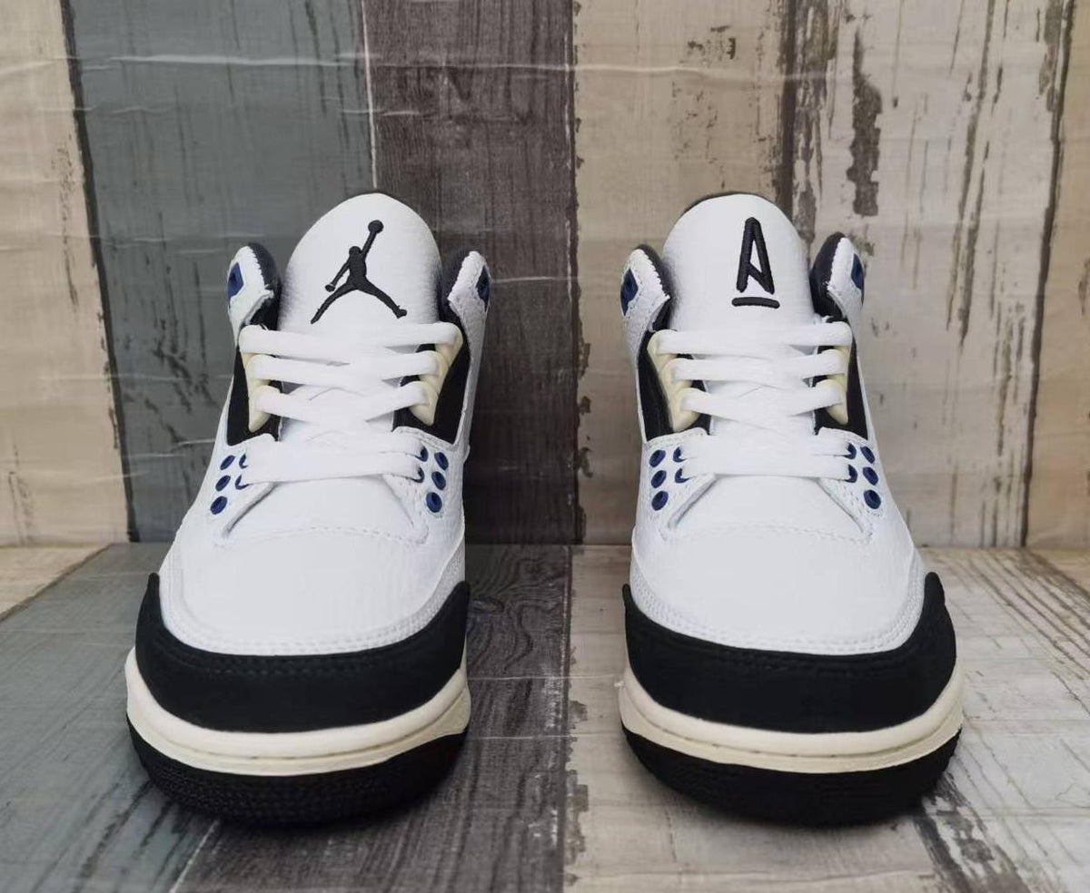 Air Jordan 3 Retro ‘White Black Blue’