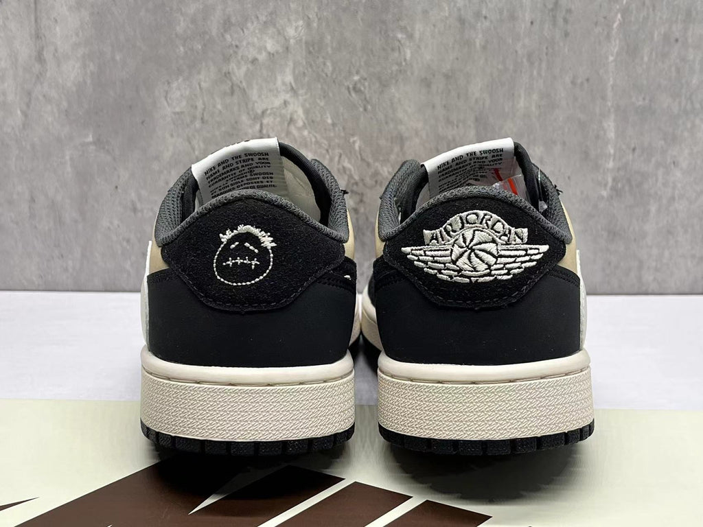 Air Jordan 1 Low D "Black & Beige Pattern"