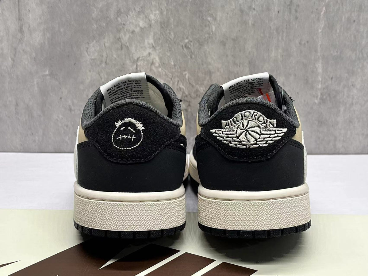 Air Jordan 1 Low D "Black & Beige Pattern"
