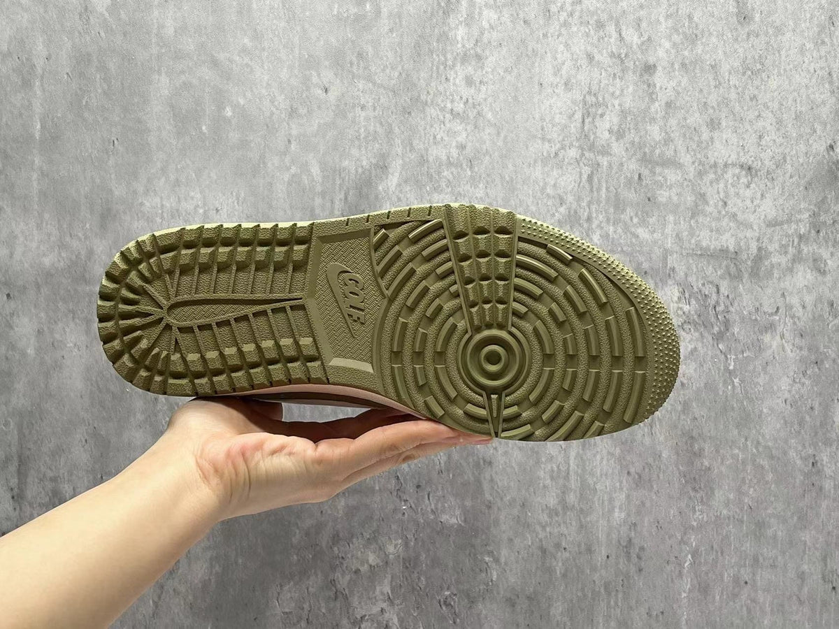 Air Jordan 1 Low D Golf "Neutral Olive" Reverse Swoosh