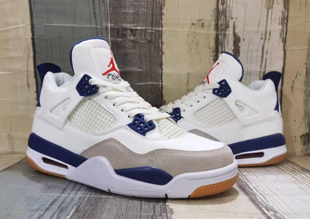 Air Jordan 4 Retro ‘White Navy Gum Sole’