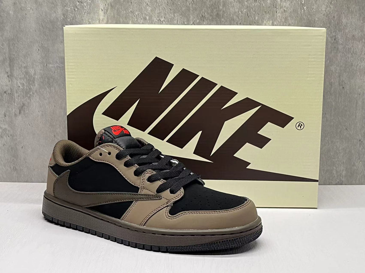 Air Jordan 1 Retro Low OG SP x Travis Scott "Velvet Brown"